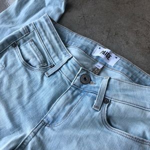 Paige Verdugo Ankle Distressed Jeans Size 24